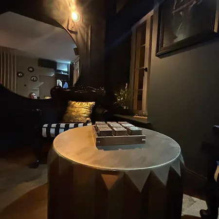 L'entre Nous * Thairé