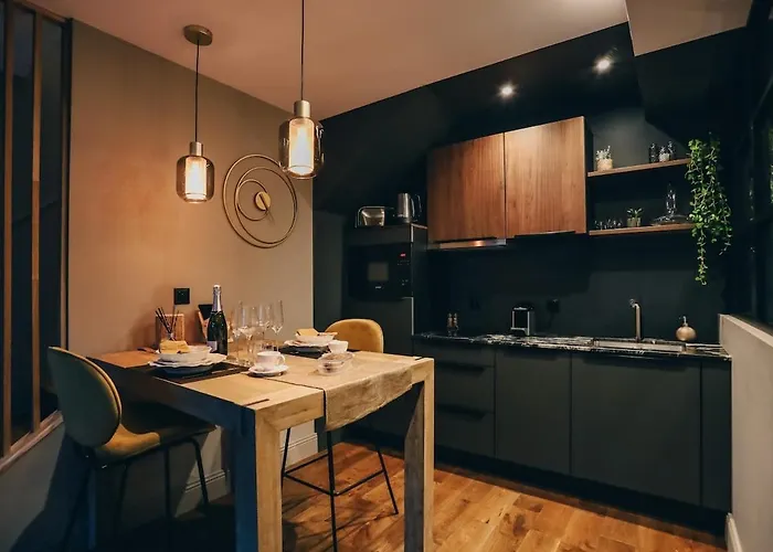 L'entre Nous * Thairé